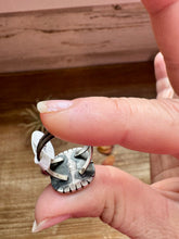 Load image into Gallery viewer, Ring - Size 5 1/2 -Red Spiny &amp; Sterling Silver