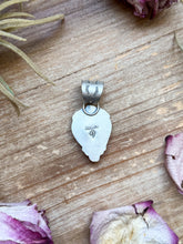 Load image into Gallery viewer, Sterling Silver Purple Spiny Oyster Heart Pendant – Handmade by Artist Shay Pfeiffer