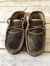 Load image into Gallery viewer, Infant&#39;s Chukka Driving Moc Style Hair On Twisted X